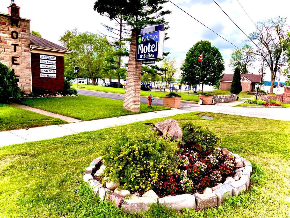 Park Place Motel & Suites Tweed Eksteriør bilde